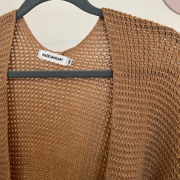 Hunni’s Everyday Cardigan - Picture 2 of 3